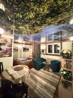 Green hill apartment